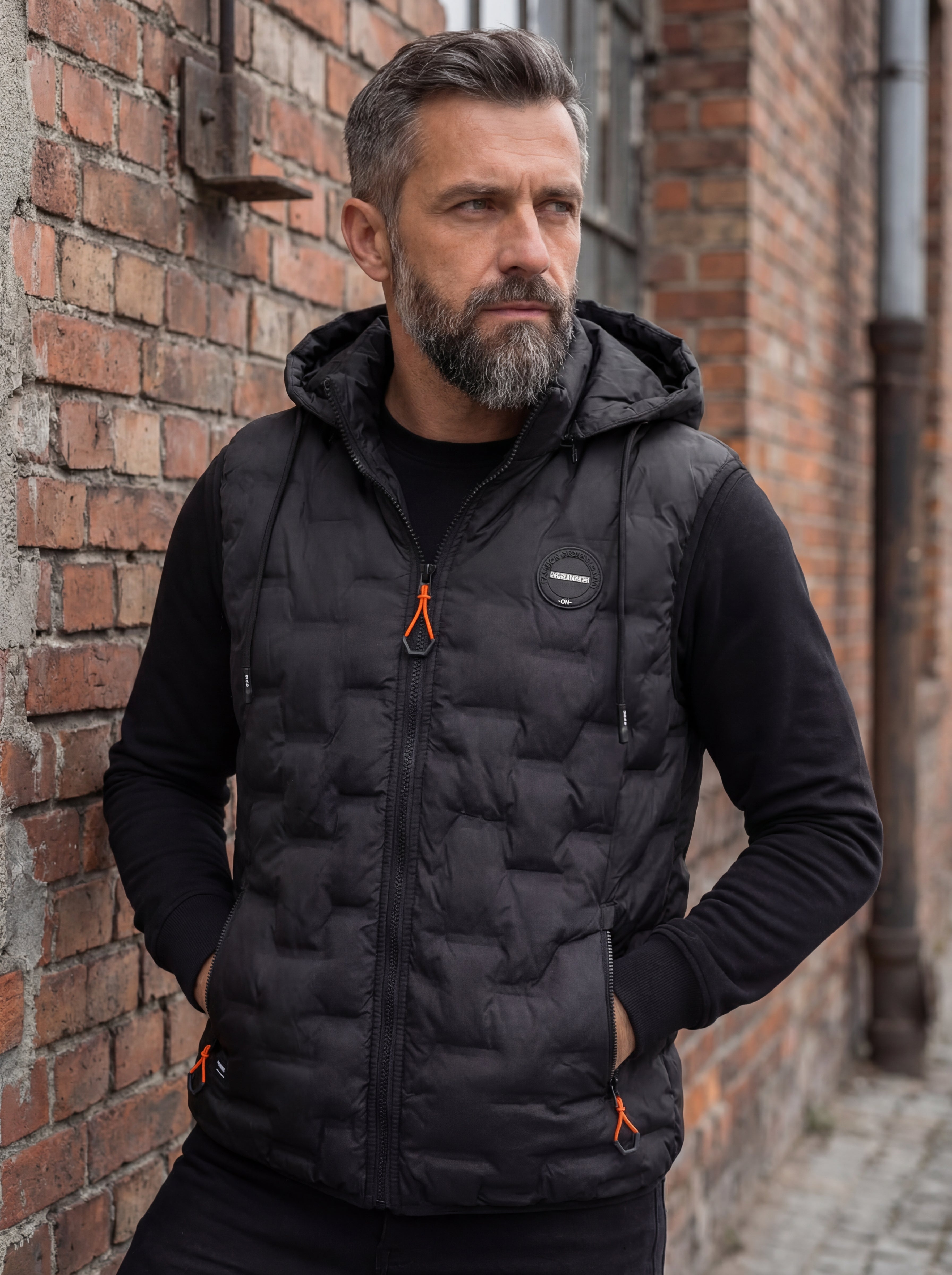 Czarna kamizelka męska z odpinanym kapturem bezrękawnik duże rozmiary 2-6XL