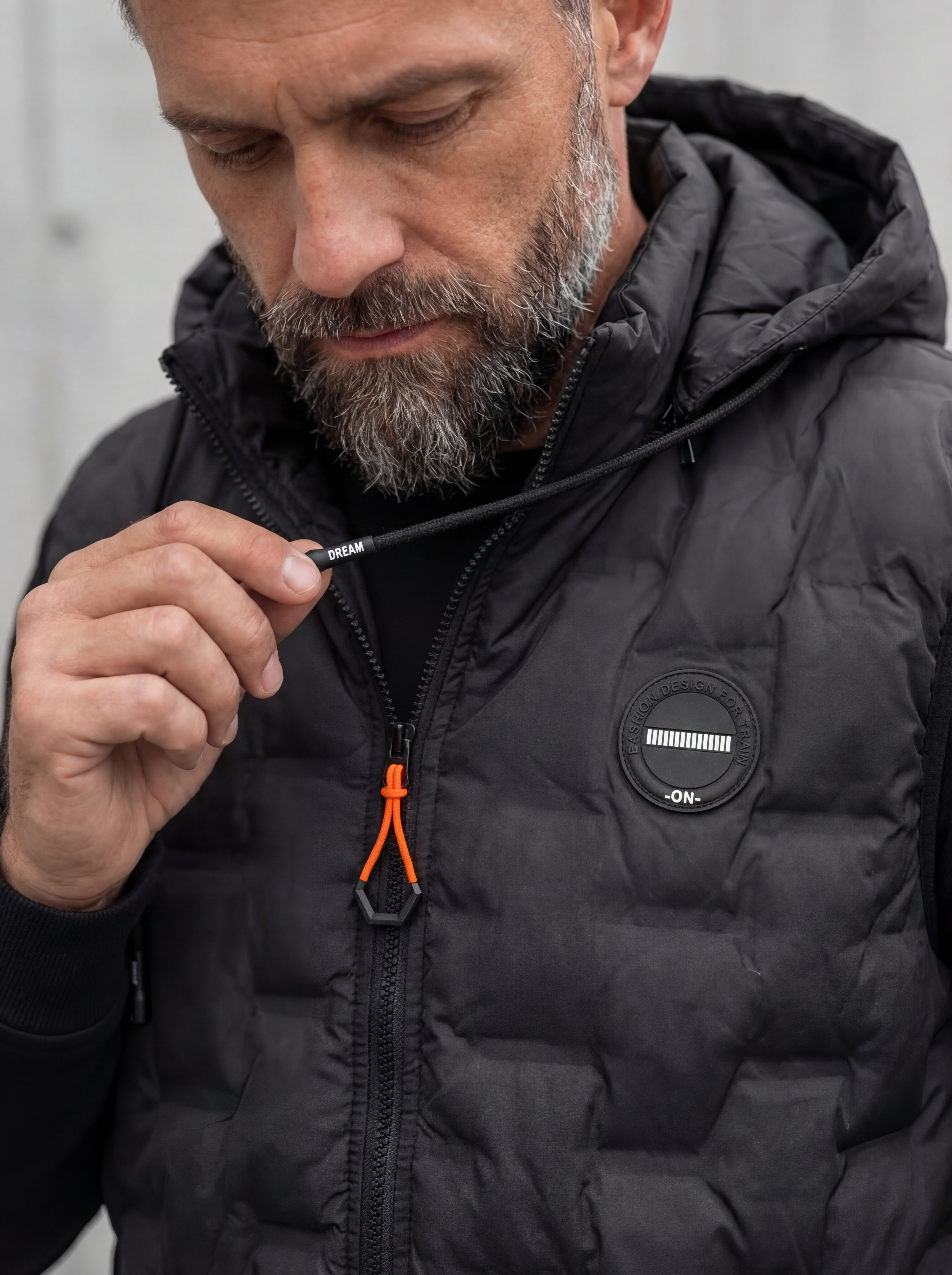 Czarna kamizelka męska z odpinanym kapturem bezrękawnik duże rozmiary 2-6XL