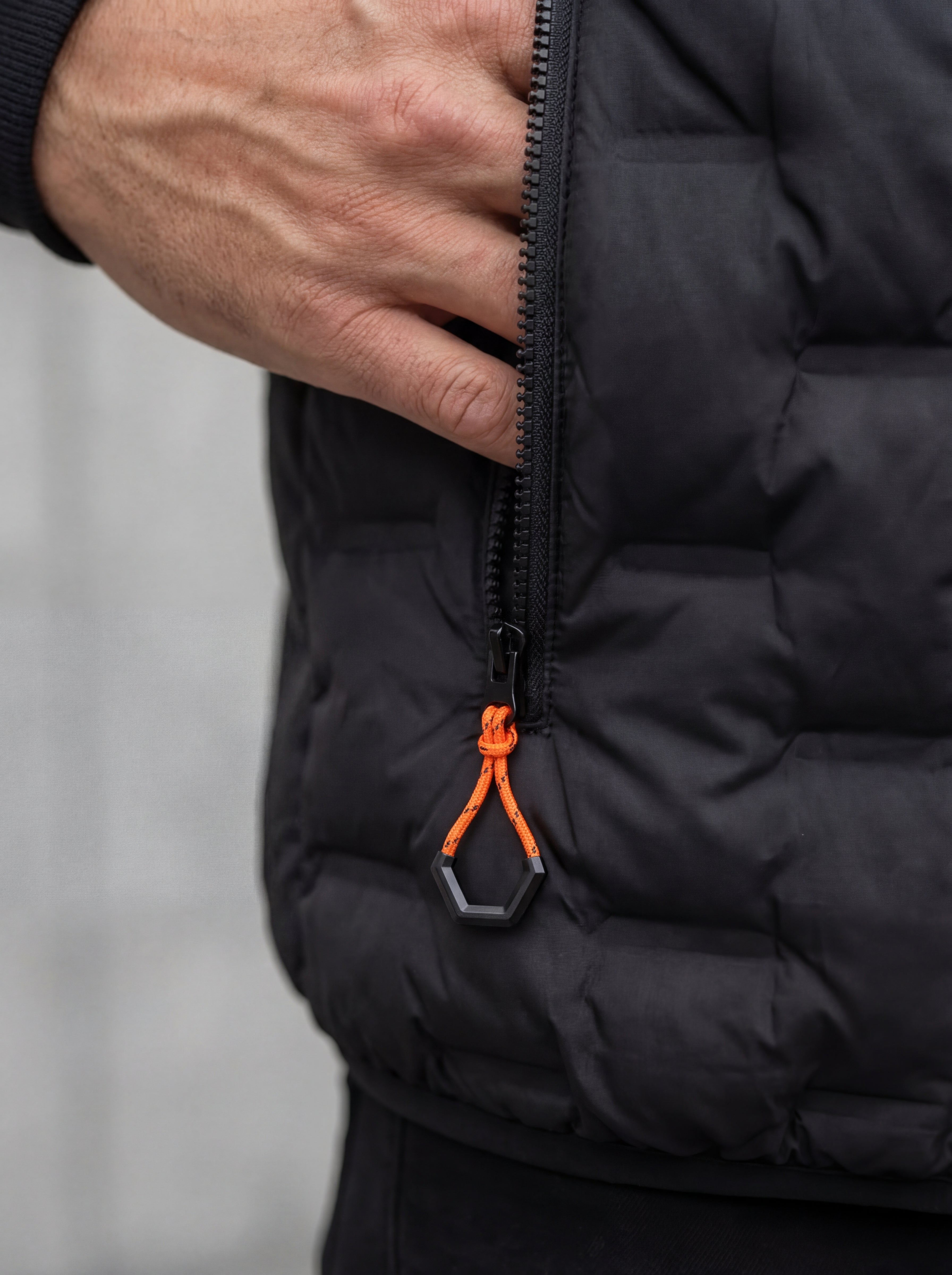 Czarna kamizelka męska z odpinanym kapturem bezrękawnik duże rozmiary 2-6XL